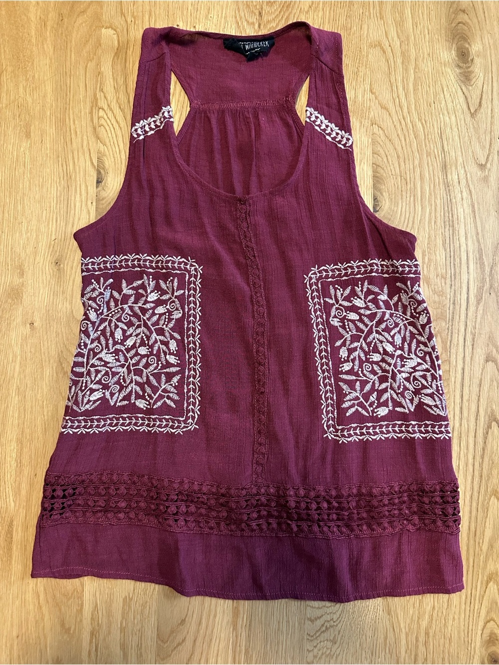 Sweet Wanderer Women's Embroidered Sleeveless Tank Top - Wine Cream Embroidery S